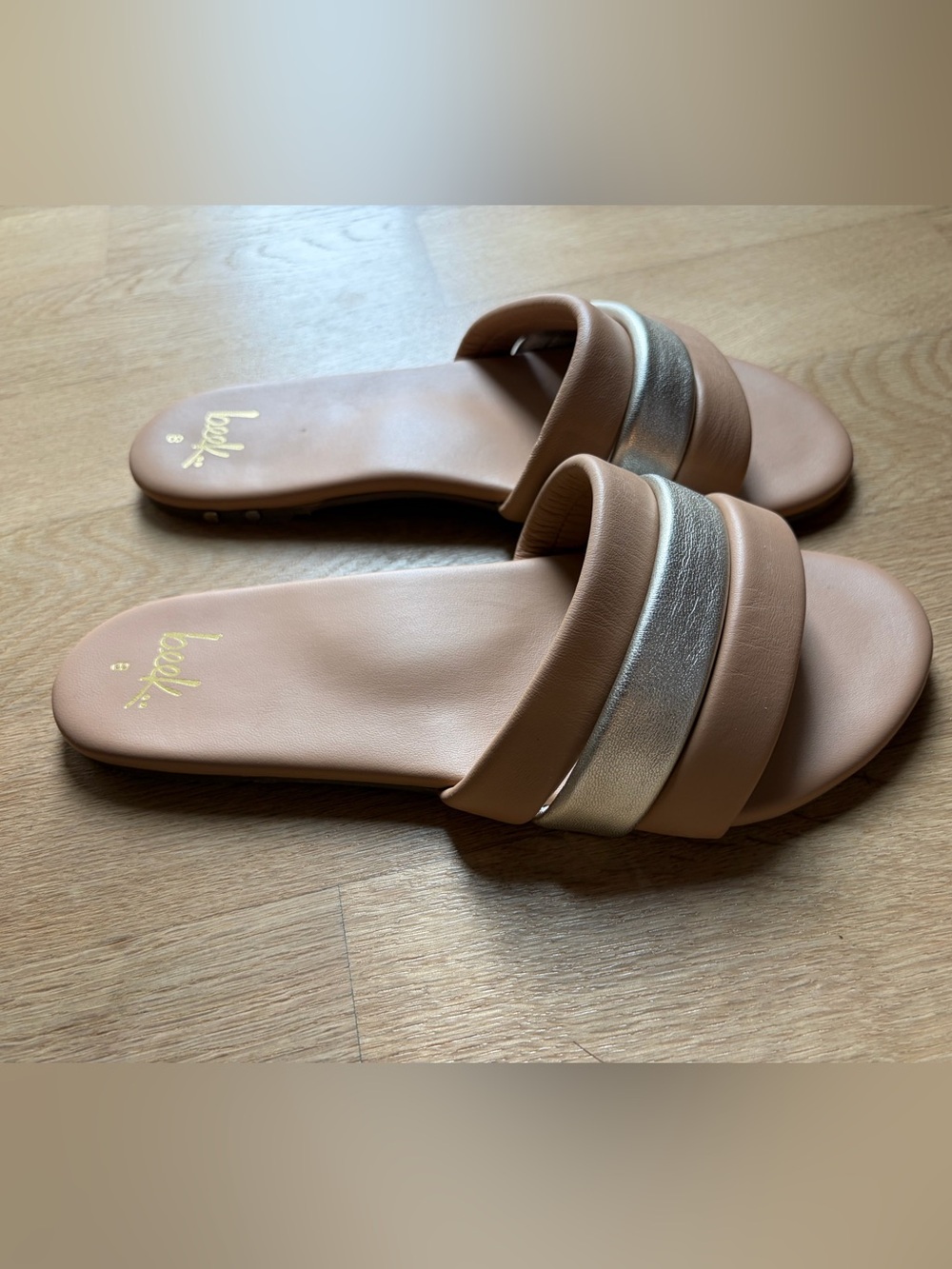 NIB Beek Calibird Platinum/Beach sandal flat - size 8 - Picture 12 of 13